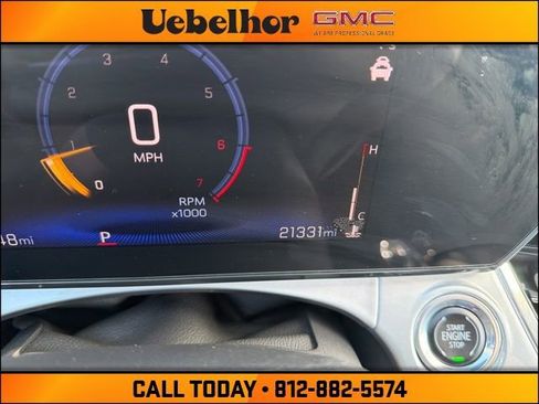 Used 2025 Chevrolet Trax LT w/ Driver Confidence Package image 28