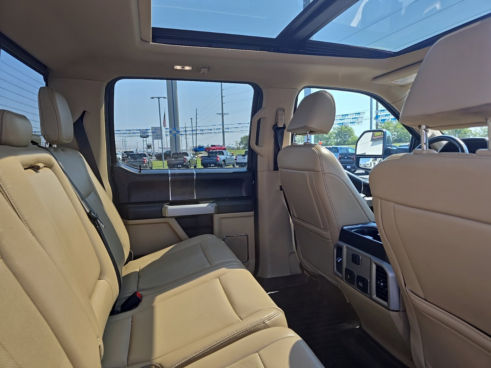 Used 2021 Ford F250 Lariat w/ Chrome Package AWD/4WD image 9