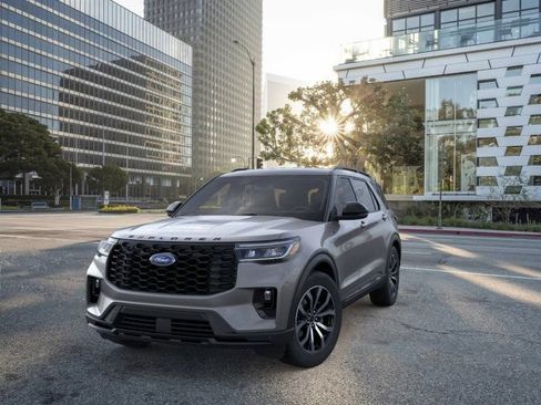 New 2025 Ford Explorer ST-Line w/ Premium Package RWD image 3