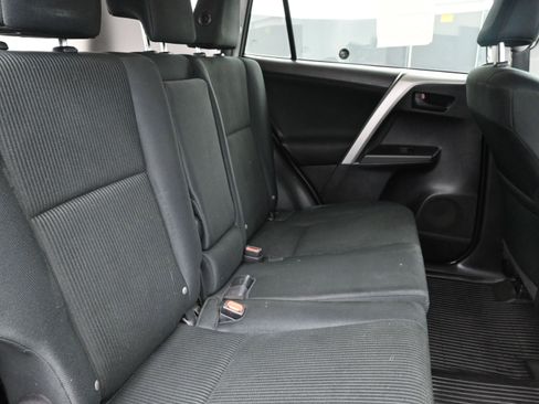 Used 2017 Toyota RAV4 LE image 25
