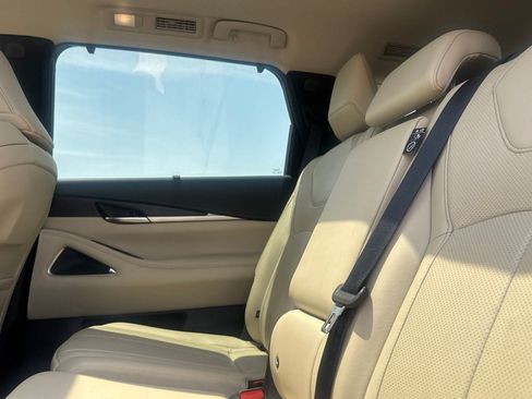 Used 2023 INFINITI QX60 Sensory w/ Vision Package AWD/4WD image 36