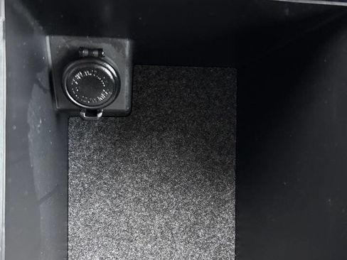 Used 2024 Subaru Outback Premium image 25