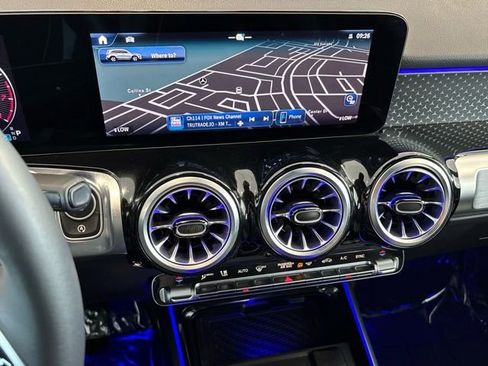 Certified 2026 Mercedes-Benz GLB 250 4MATIC image 33