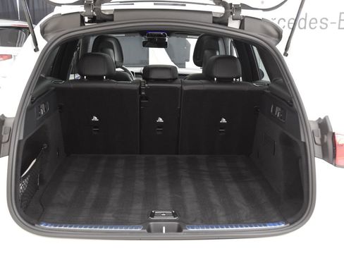 Used 2026 Mercedes-Benz GLC 300 4MATIC image 29