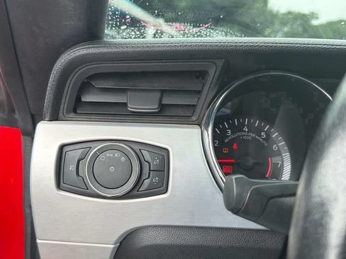 Used 2016 Ford Mustang GT Premium RWD image 8