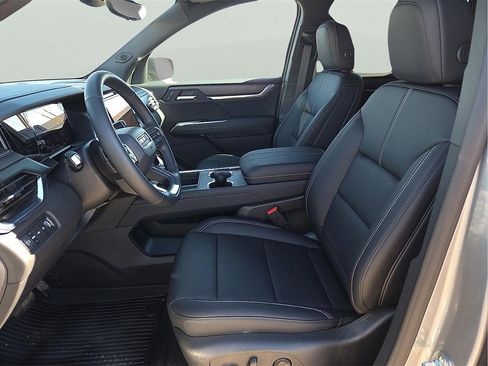 New 2026 GMC Acadia Elevation w/ Elevation Premium Package image 14