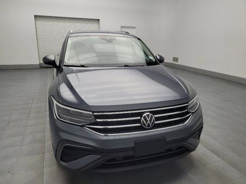 Used 2022 Volkswagen Tiguan SE image 14