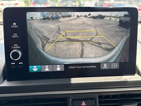 Certified 2023 Honda Pilot Touring image 34
