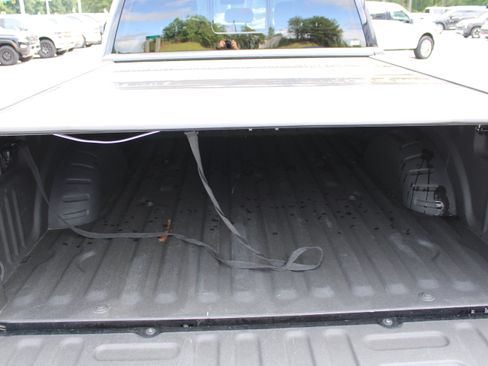 Used 2022 Ford F250 Lariat w/ Tremor Off-Road Package AWD/4WD image 9