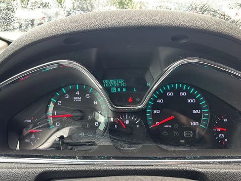 Used 2013 Chevrolet Traverse LT w/ All-Star Edition FWD image 23