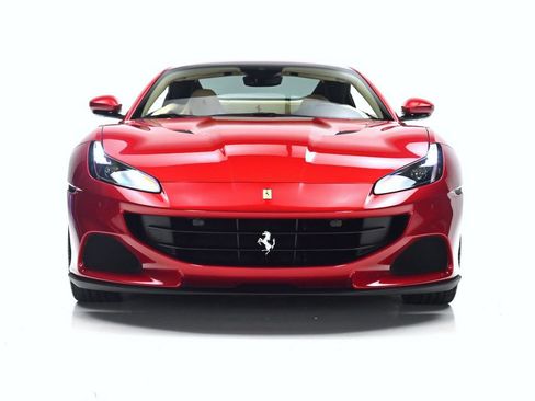 Used 2023 Ferrari Portofino M RWD image 43