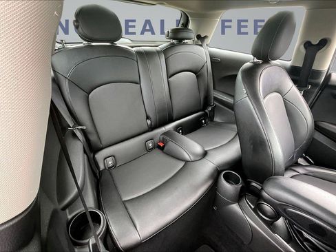 Used 2015 MINI Cooper 2-Door Hardtop FWD image 24