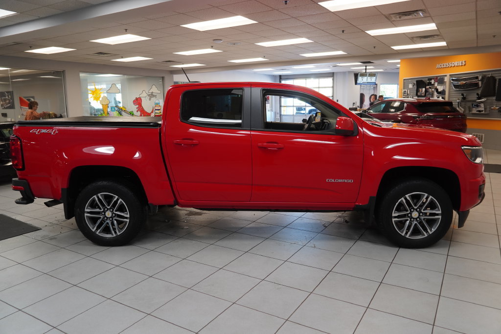 Used 2019 Chevrolet Colorado W/T w/ Custom Special Edition AWD/4WD image 12