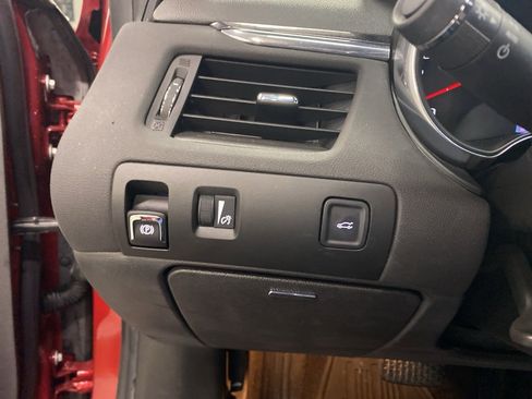 Used 2014 Chevrolet Impala LT image 20