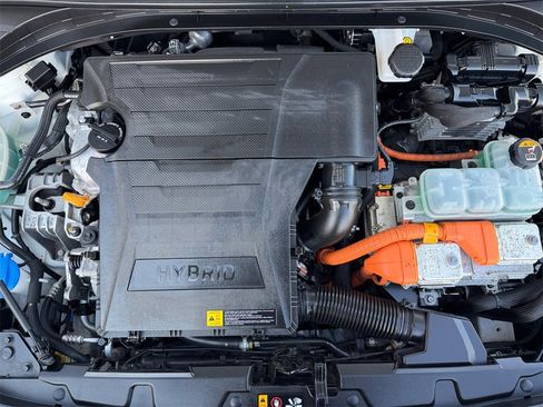 Used 2018 Hyundai Ioniq Blue image 9