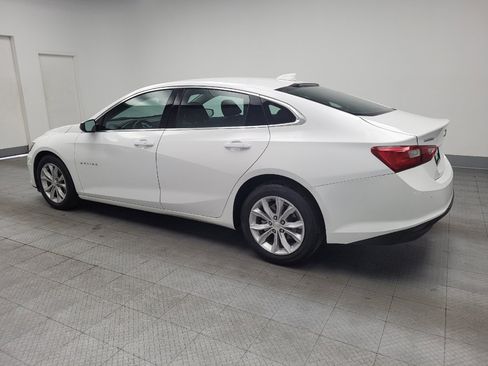 Used 2025 Chevrolet Malibu LT FWD image 3