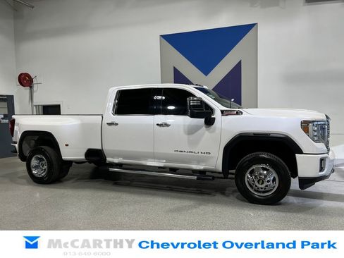 Used 2020 GMC Sierra 3500 Denali w/ Denali Ultimate Package AWD/4WD image 3
