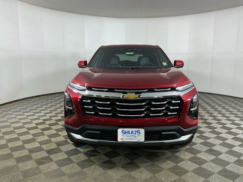 New 2026 Chevrolet Equinox LT w/ Convenience Package II AWD/4WD image 2