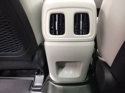 Used 2025 Hyundai Tucson SEL AWD/4WD image 36