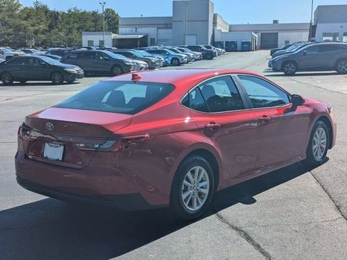 Used 2026 Toyota Camry LE FWD image 7