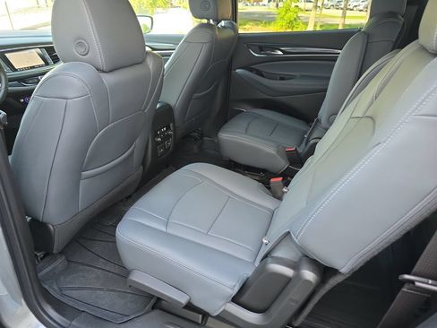 Used 2024 Buick Enclave Essence w/ Experience Buick Package FWD image 32
