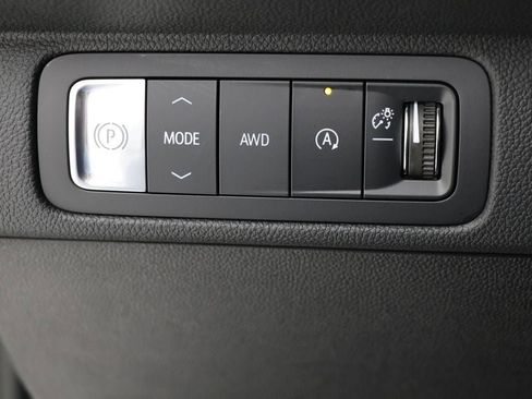 Used 2024 Chevrolet Traverse RS w/ LPO, Floor Liner Package image 29