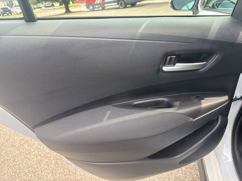Used 2026 Toyota Corolla SE FWD image 22