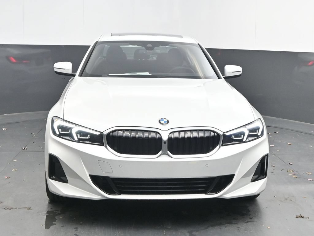 Used 2026 BMW 330i Sedan w/ Premium Package RWD image 10