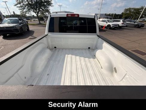 Used 2019 RAM 1500 Warlock AWD/4WD image 5