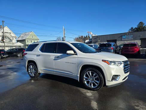 Used 2021 Chevrolet Traverse High Country w/ LPO, Floor Liner Package image 5