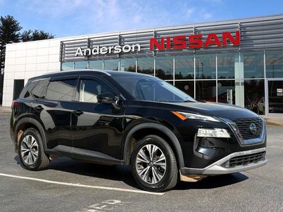 Used 2021 Nissan Rogue SV w/ Premium Package