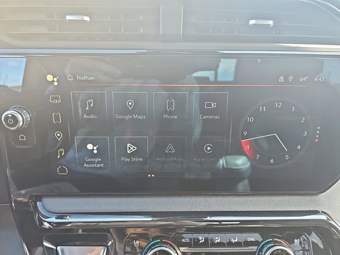 Certified 2024 GMC Sierra 1500 AT4 w/ Technology Package AWD/4WD image 27