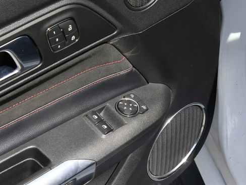 Used 2019 Ford Mustang GT Premium w/ Equipment Group 401A RWD image 36
