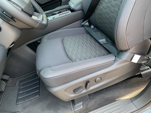 New 2026 Nissan Pathfinder SV FWD image 23
