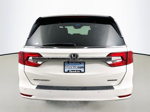 Used 2018 Honda Odyssey Touring image 6