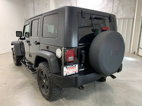 Used 2010 Jeep Wrangler Unlimited Sport AWD/4WD image 5