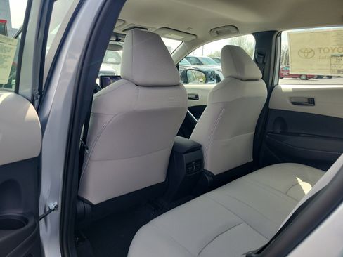 New 2026 Toyota Corolla Cross L image 12