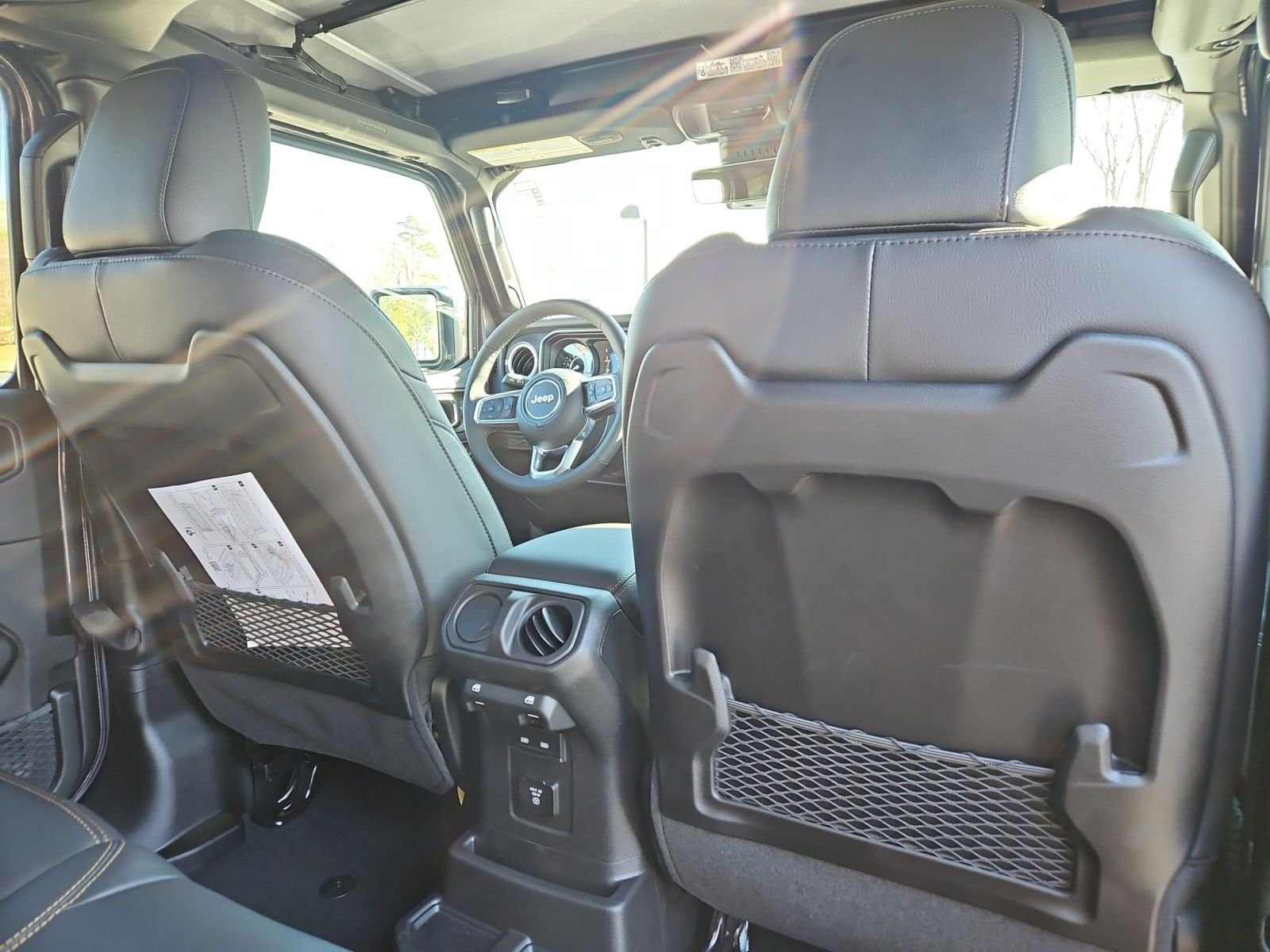 New 2026 Jeep Wrangler Unlimited Sahara AWD/4WD image 18