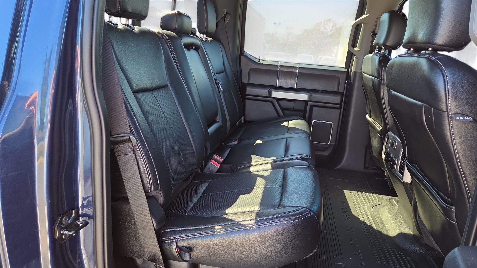 Used 2020 Ford F250 Lariat AWD/4WD image 24