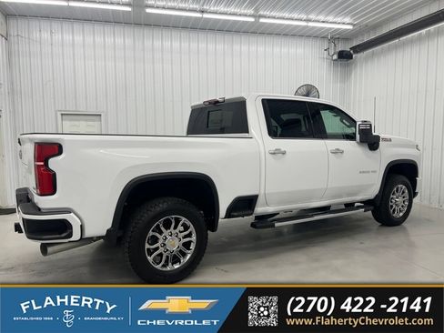 Used 2026 Chevrolet Silverado 2500 LTZ w/ Z71 Chrome Sport Edition AWD/4WD image 2