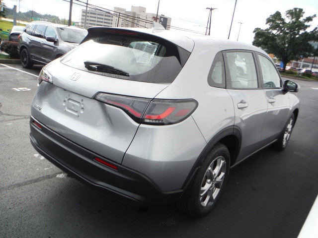 Certified 2024 Honda HR-V LX image 6