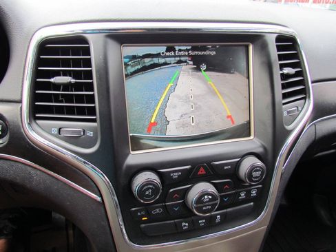 Used 2015 Jeep Grand Cherokee Limited AWD/4WD image 20
