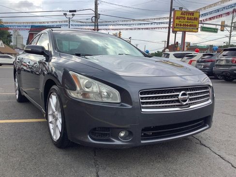 Used 2009 Nissan Maxima 3.5 SV w/ Tech Pkg FWD image 1