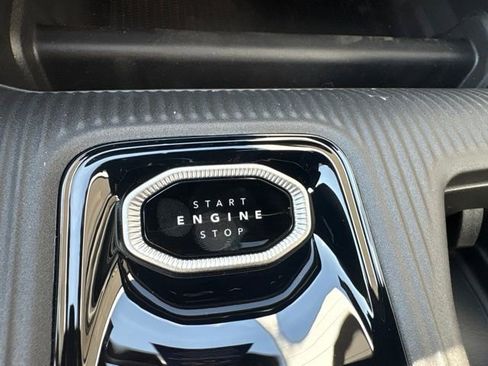New 2026 Jeep Cherokee Limited AWD/4WD image 25