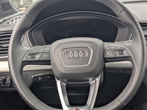 Used 2024 Audi Q5 e Premium Plus image 23