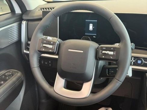 Used 2025 Hyundai Santa Fe XRT image 8