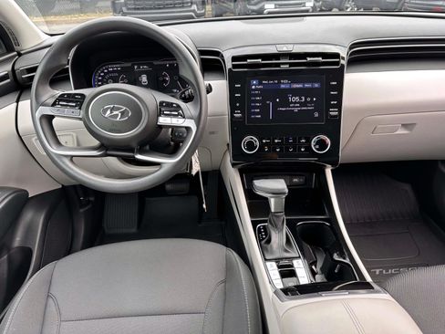 Used 2024 Hyundai Tucson SE AWD/4WD image 14