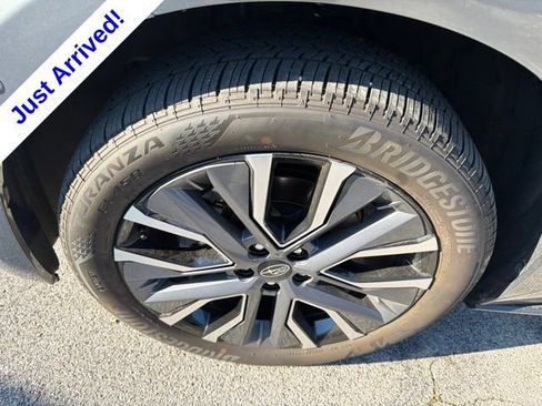 Used 2026 Subaru Solterra w/ Limited Package AWD/4WD image 10