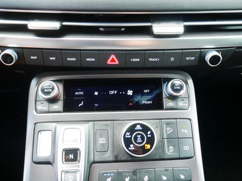 Used 2025 Hyundai Palisade Calligraphy AWD/4WD image 32