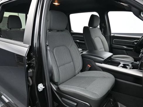 Used 2019 RAM 1500 Big Horn AWD/4WD image 28